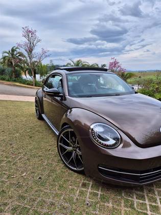 VOLKSWAGEN FUSCA 2.0 TSI 16V GASOLINA 2P AUTOMÁTICO